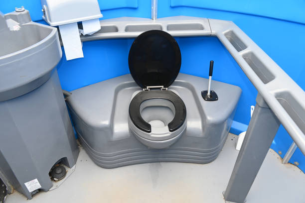 Best Luxury portable toilet rental  in Rouses Point, NY